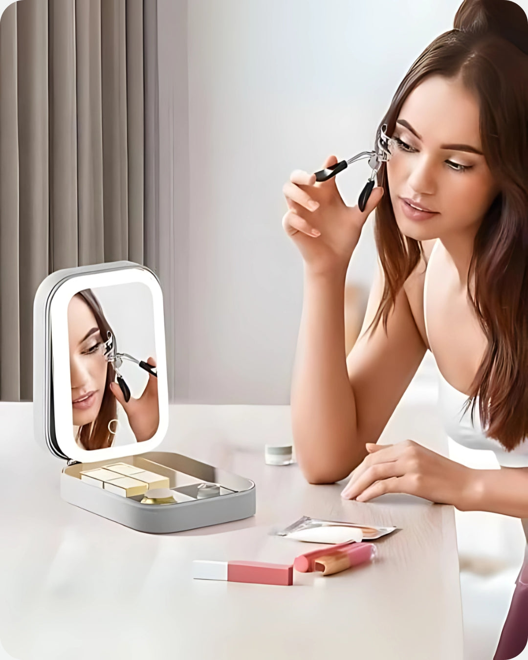 GlowUp™ LED Vanity Case – For Makeup & Jewelry