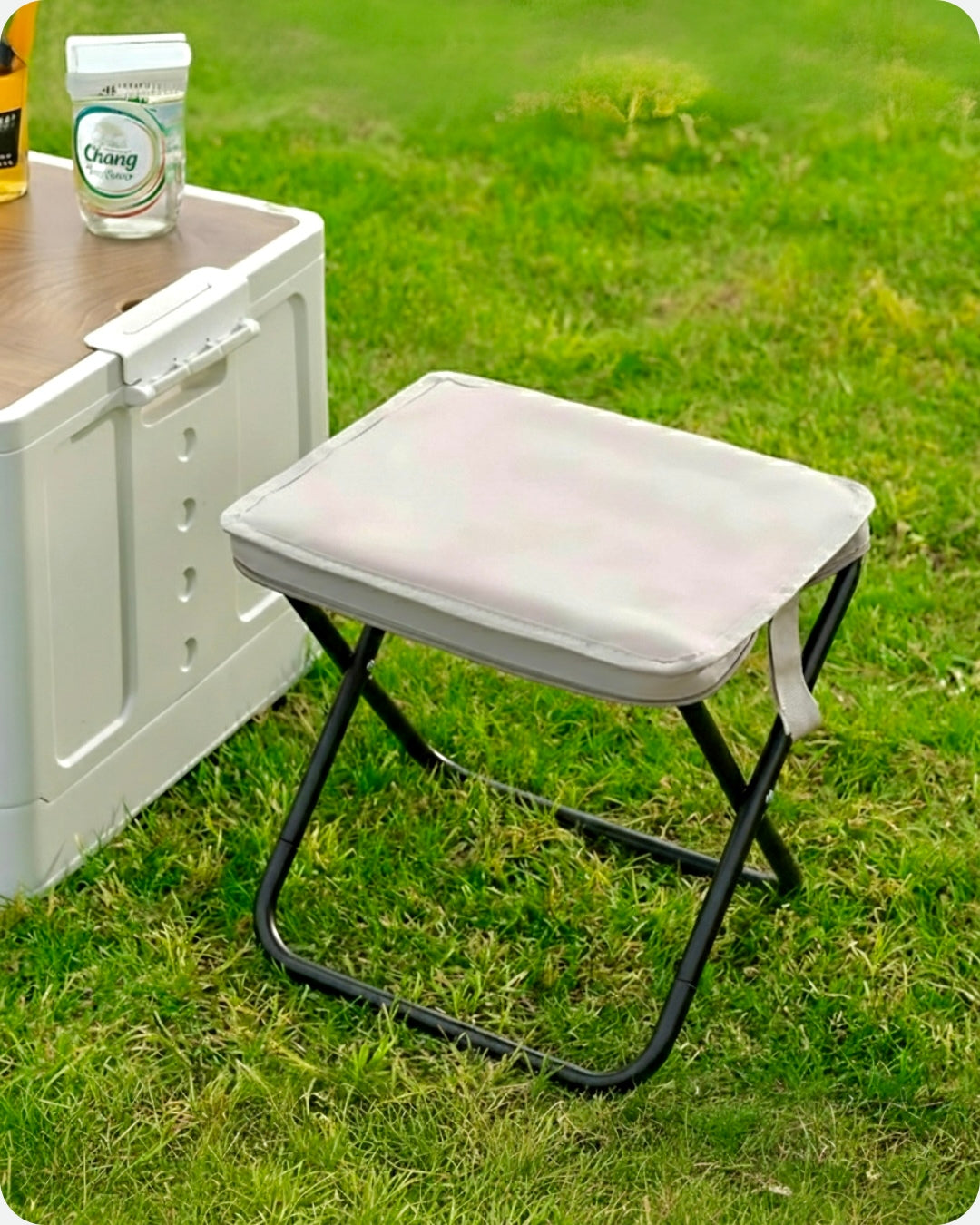 🪑✨ ZipSeat™ Zipper Folding Stool – Your Pocket-Sized Power Chair for Every Adventure! 🎒💪